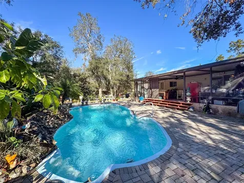 15525 & 15527 Shady Hills Road Shady Hills FL 34610