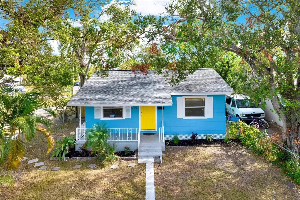 2435 28th Street N St Petersburg FL 33713