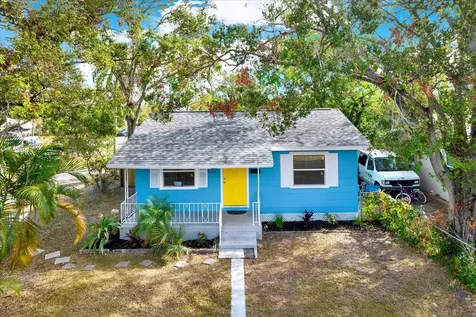 2435 28th Street N St Petersburg FL 33713