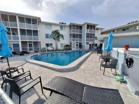 708 Tamiami Trail S Venice FL 34285