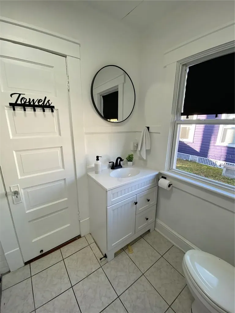 222 27th Street W Bradenton FL 34205