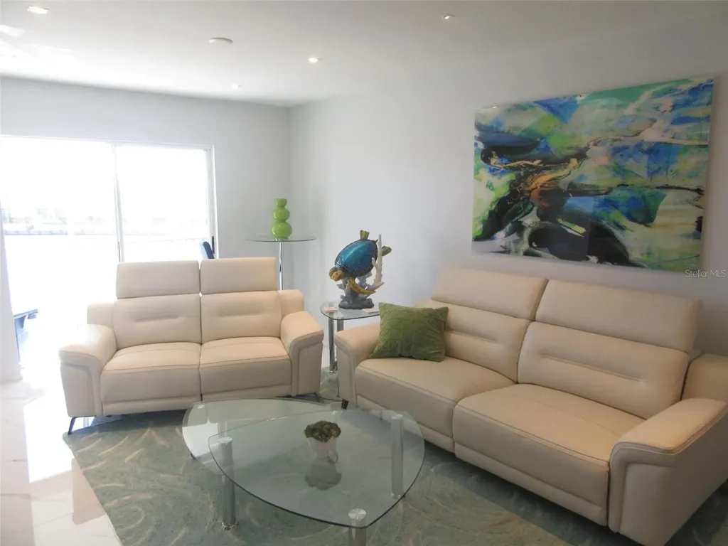 12538 SW Kingsway Circle Lake Suzy FL 34269