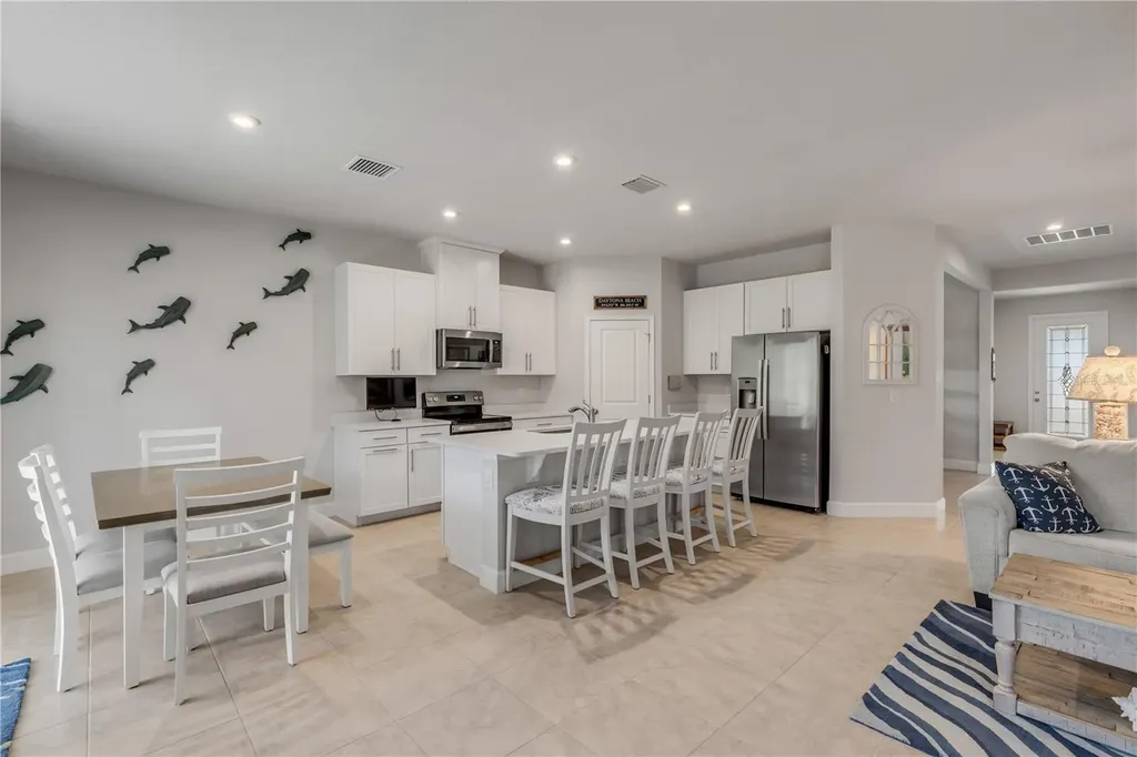 270 Eagle Harbor Way Daytona Beach FL 32124
