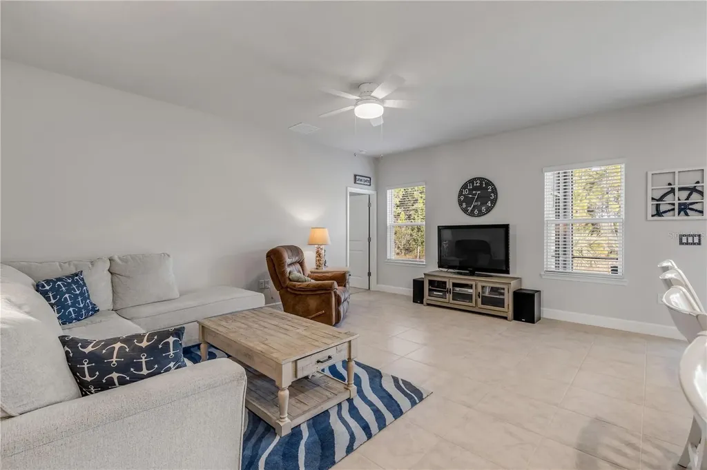 270 Eagle Harbor Way Daytona Beach FL 32124