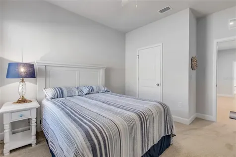 270 Eagle Harbor Way Daytona Beach FL 32124