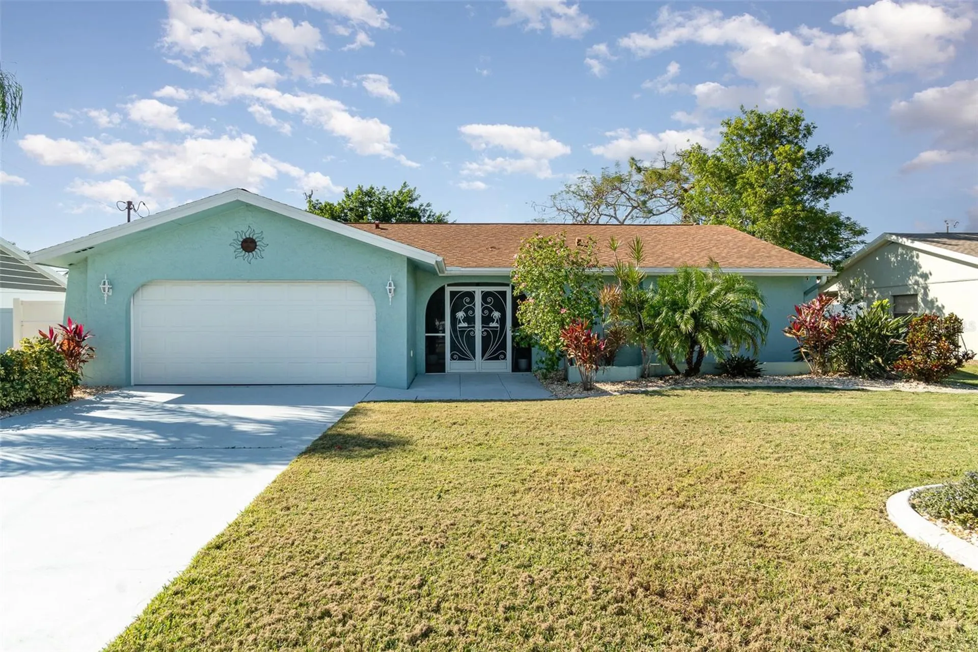 4102 SE 2nd Avenue Cape Coral FL 33904
