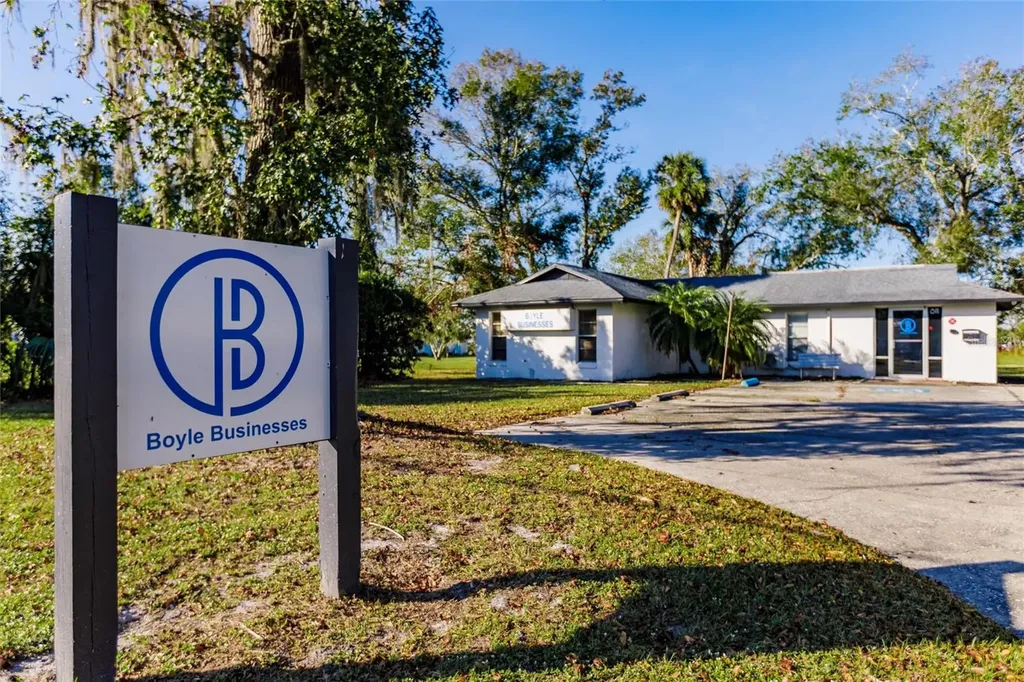 811 N Mills Avenue Arcadia FL 34266