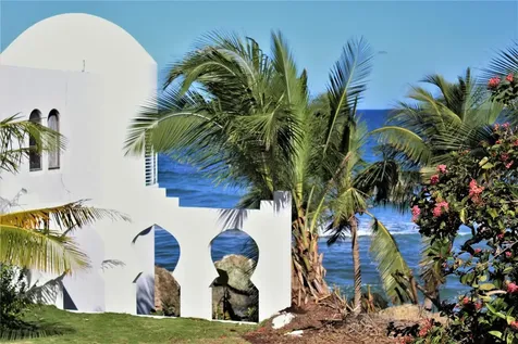 316 El Maroc Vieques PR 00765