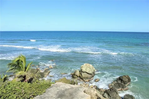 316 El Maroc Vieques PR 00765