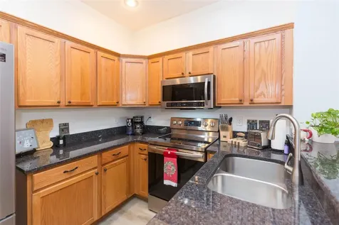 10068 Old Haven Way Tampa FL 33624