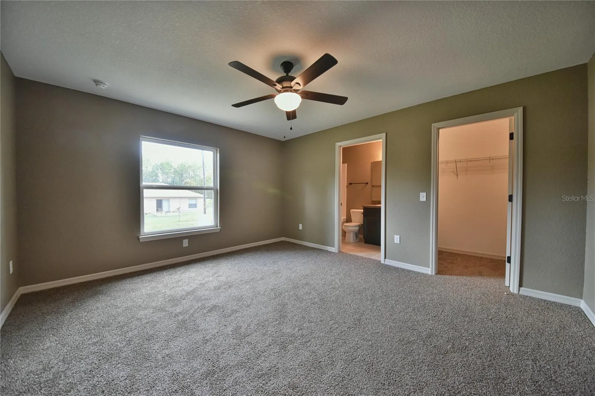 13595 SW 103rd Street Dunnellon FL 34432