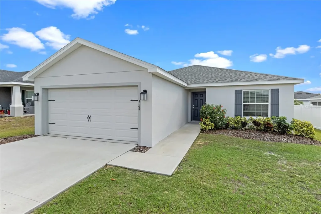 524 Scenic Bluff Boulevard Lake Wales FL 33853