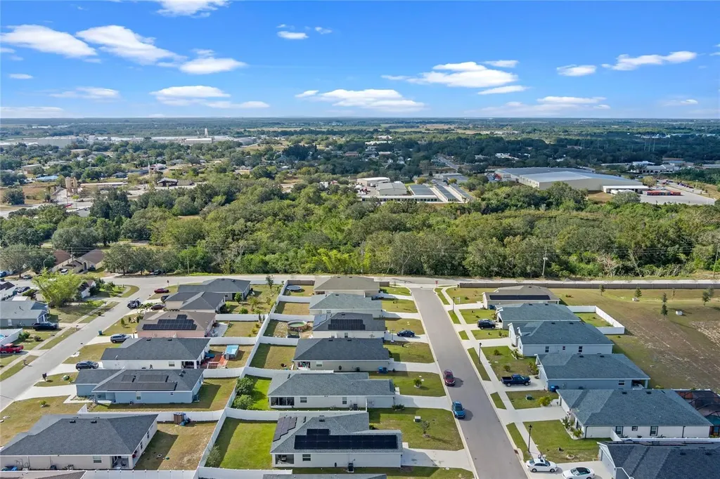 524 Scenic Bluff Boulevard Lake Wales FL 33853