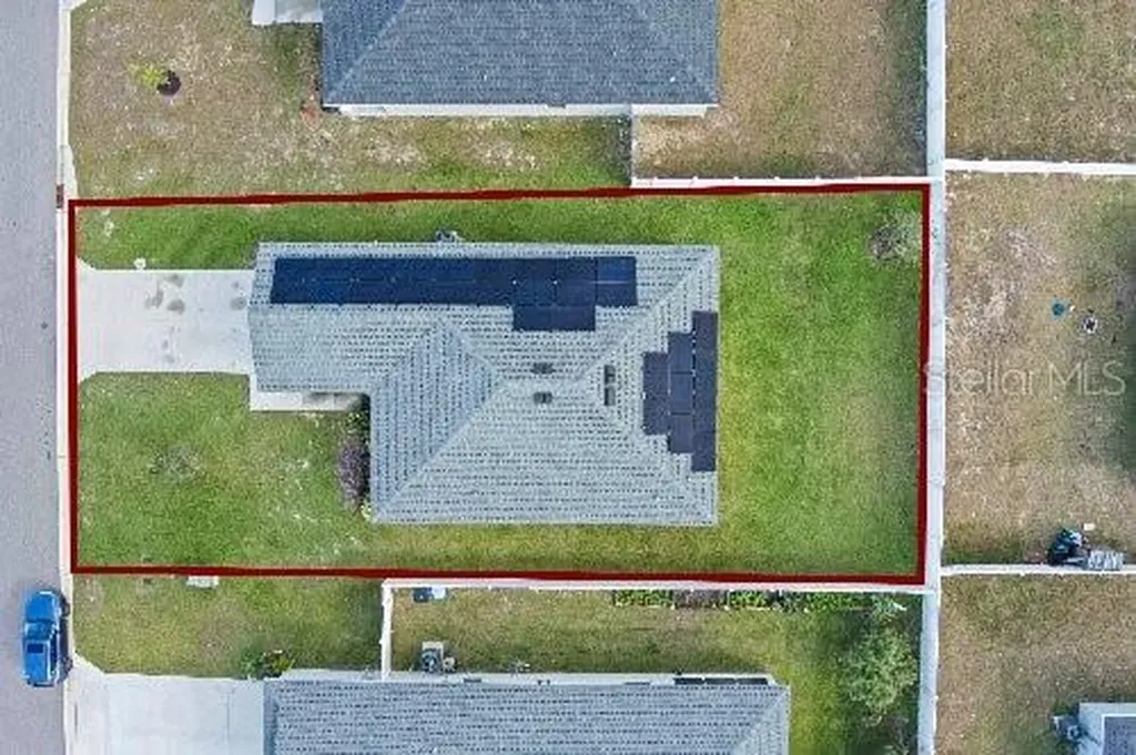 524 Scenic Bluff Boulevard Lake Wales FL 33853