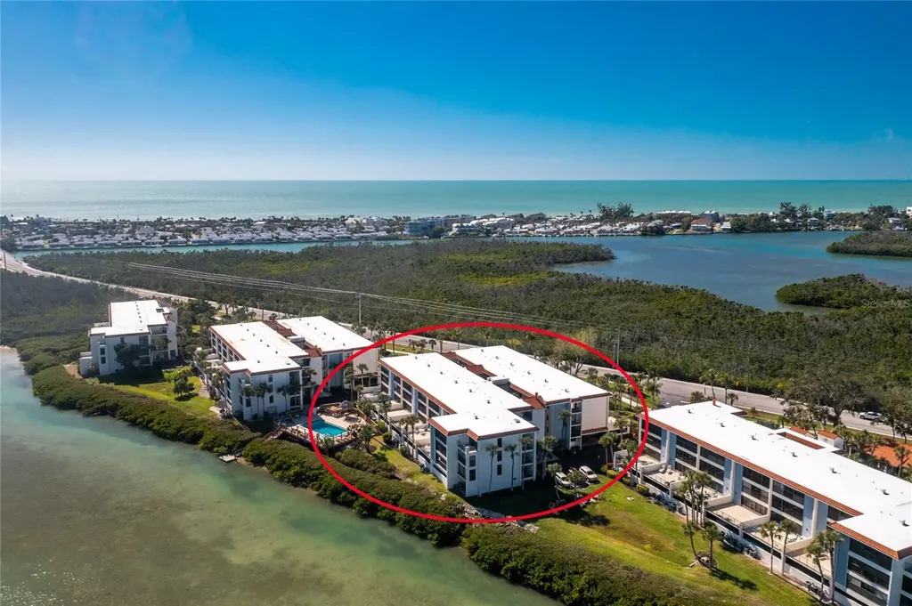 1651 Beach Road Englewood FL 34223