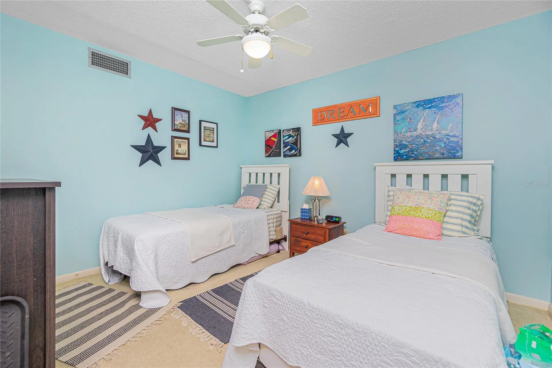 1651 Beach Road Englewood FL 34223