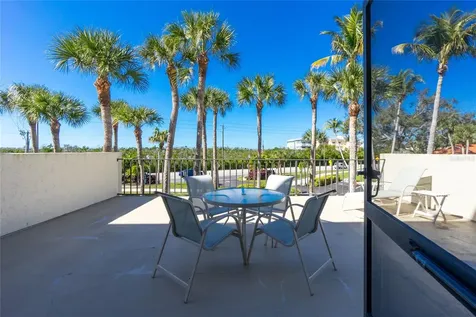 1651 Beach Road Englewood FL 34223