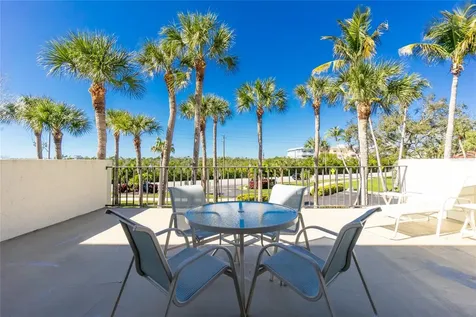 1651 Beach Road Englewood FL 34223