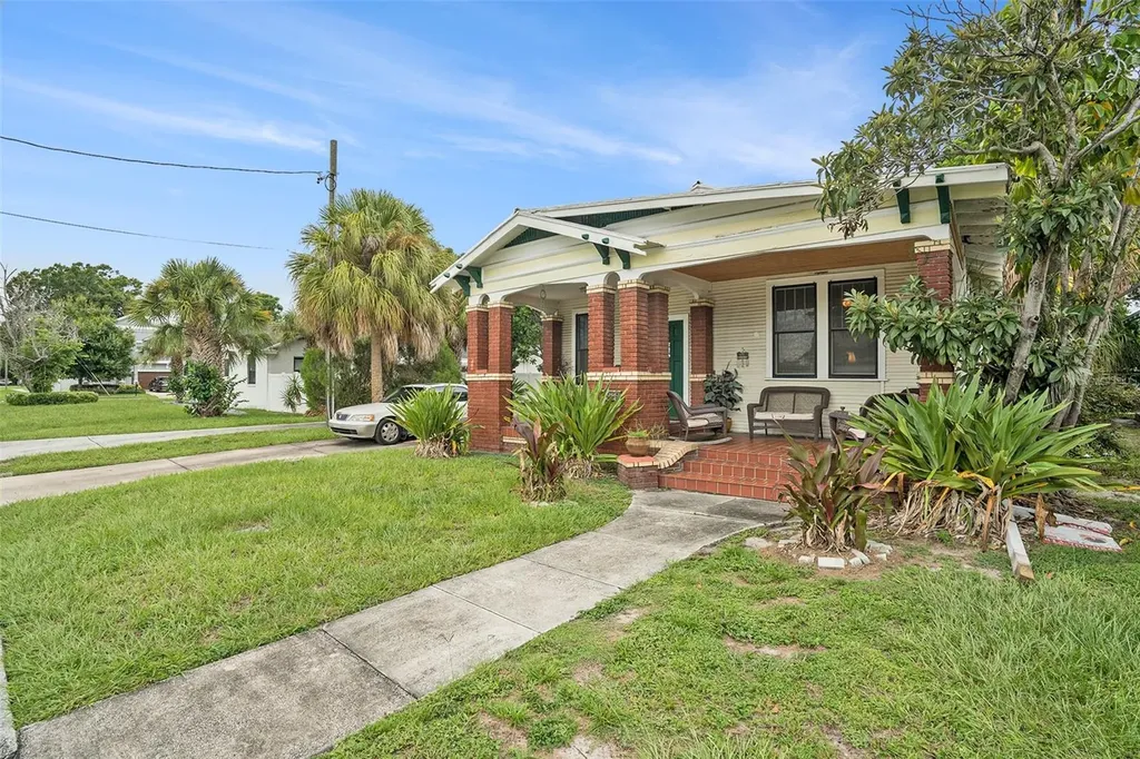 1919 W Lemon Street Tampa FL 33606
