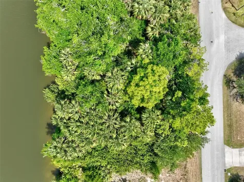 65 Coral Reef Court N Palm Coast FL 32137