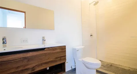 319 Recinto Sur Street San Juan PR 00901