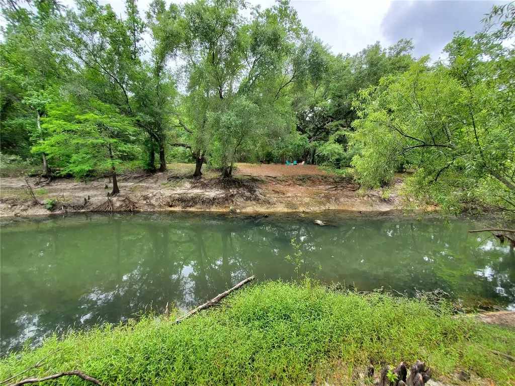 Ringwalt Drive Dade City FL 33523