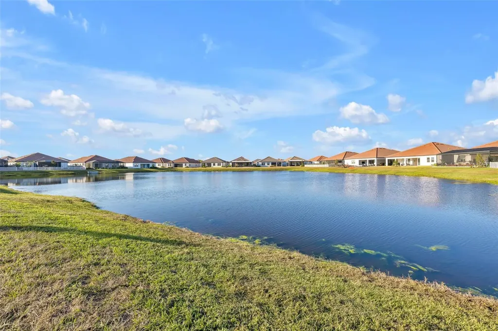 17523 Holly Well Avenue Wimauma FL 33598
