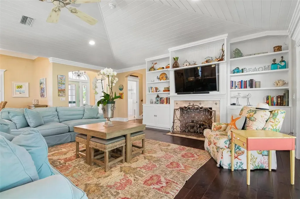 116 50th Street Holmes Beach FL 34217