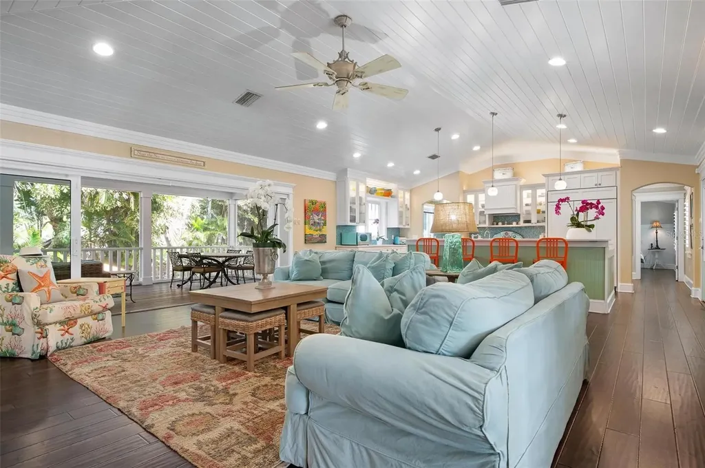116 50th Street Holmes Beach FL 34217