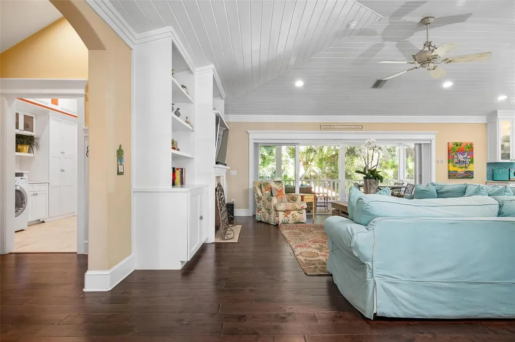 116 50th Street Holmes Beach FL 34217
