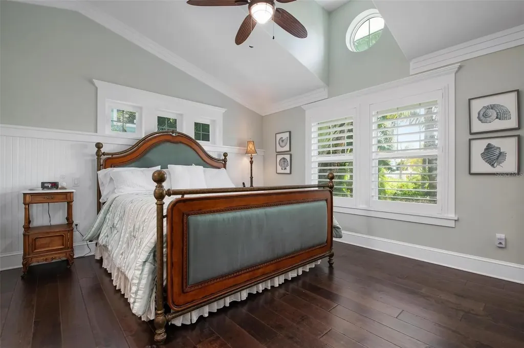 116 50th Street Holmes Beach FL 34217