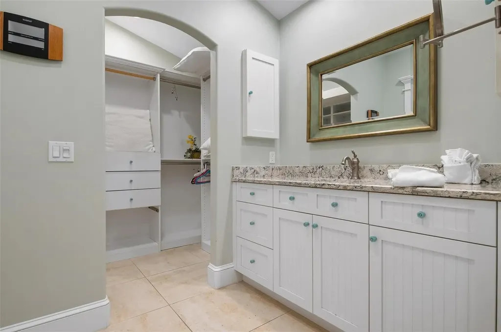 116 50th Street Holmes Beach FL 34217