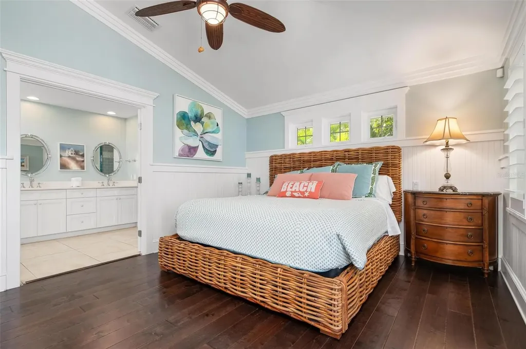 116 50th Street Holmes Beach FL 34217