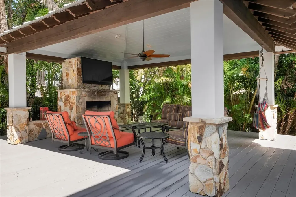 116 50th Street Holmes Beach FL 34217