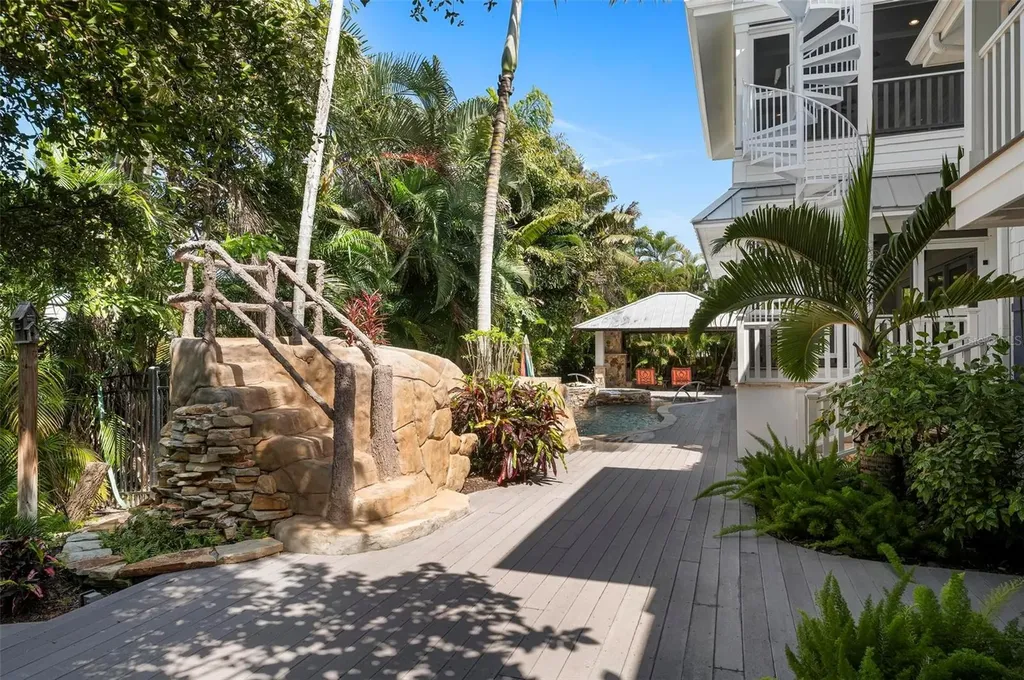 116 50th Street Holmes Beach FL 34217
