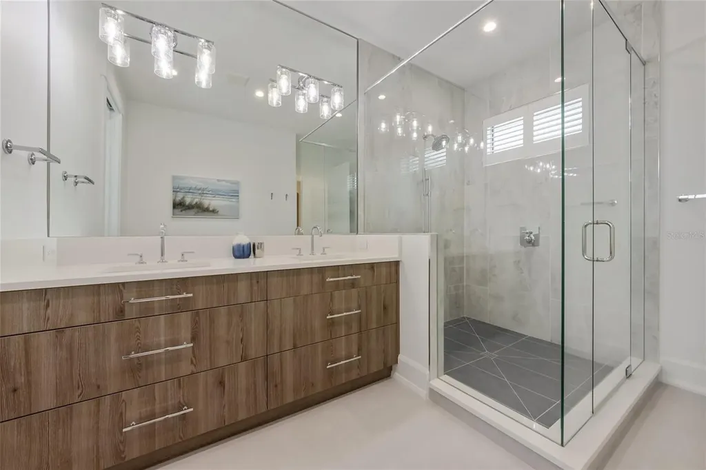 329 Tarpon Street Anna Maria FL 34216