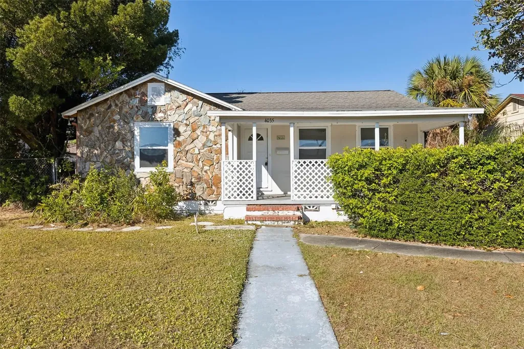 4035 Fairfield Avenue S St Petersburg FL 33711