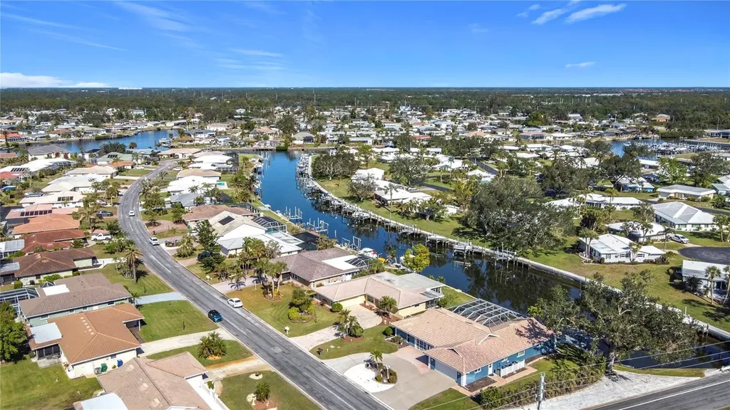 4 Windsor Drive Englewood FL 34223