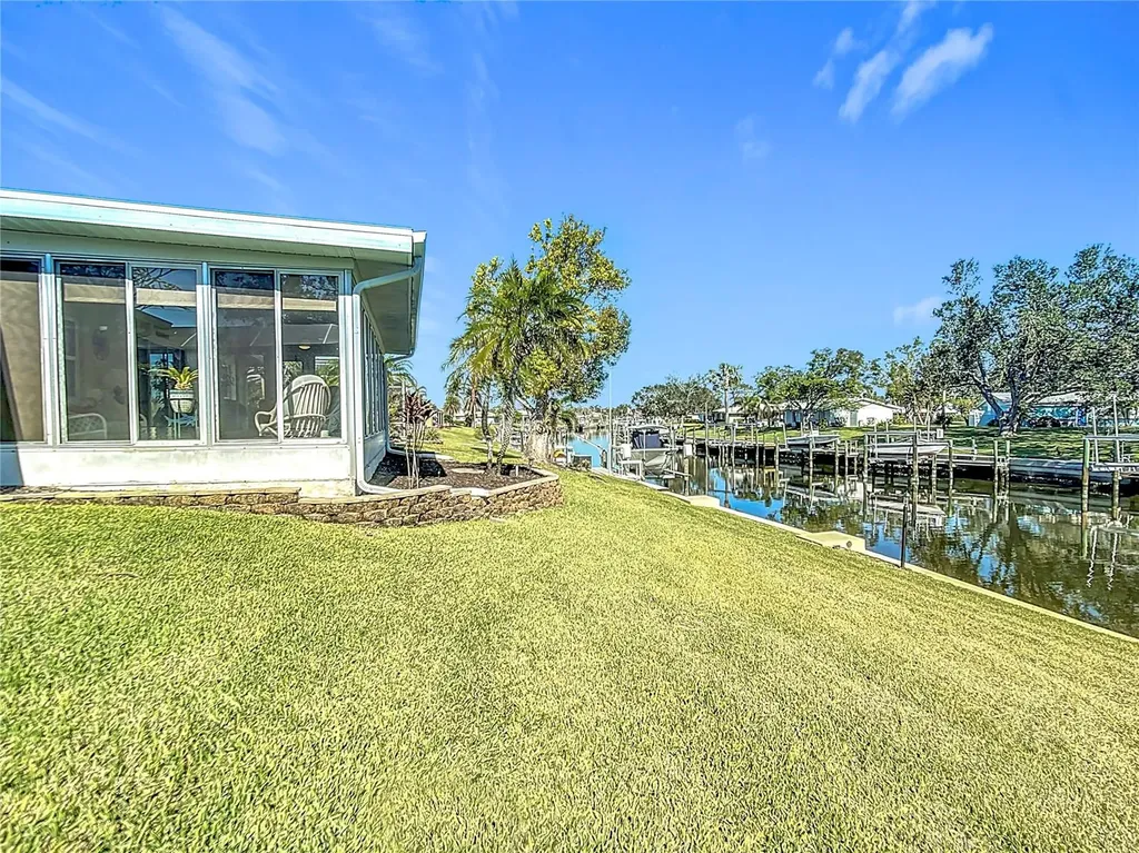 4 Windsor Drive Englewood FL 34223