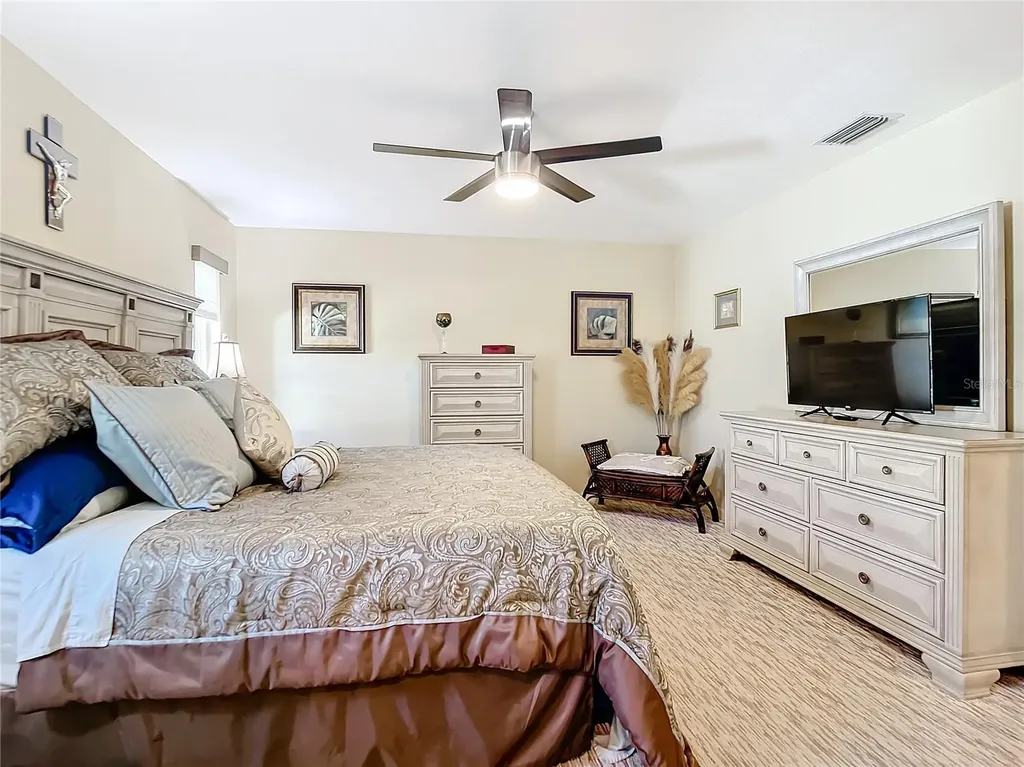4 Windsor Drive Englewood FL 34223