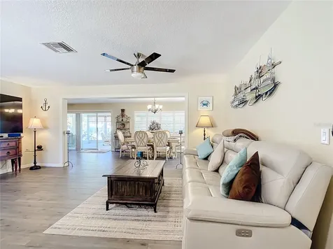 4 Windsor Drive Englewood FL 34223