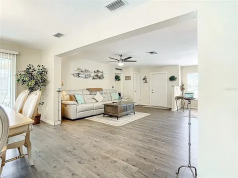 4 Windsor Drive Englewood FL 34223
