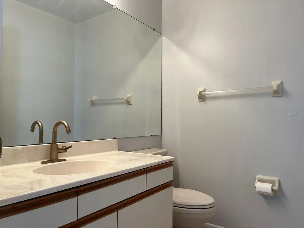 8 Marina Point Place Palm Coast FL 32137
