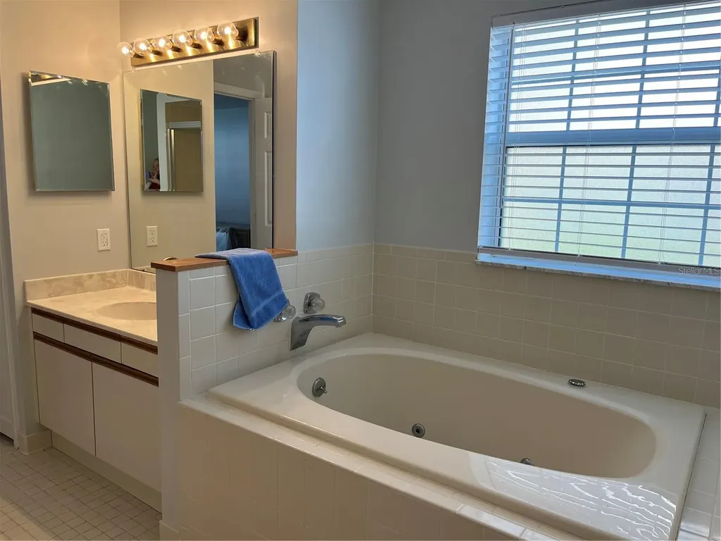 8 Marina Point Place Palm Coast FL 32137