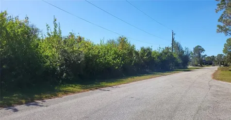 14041 Wenzel Avenue Port Charlotte FL 33981