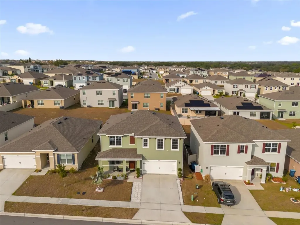 2665 Magnolia Avenue Davenport FL 33837