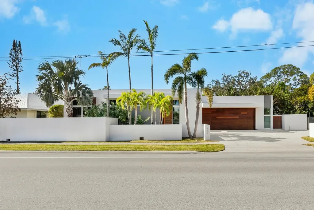 2004 S Osprey Avenue Sarasota FL 34239