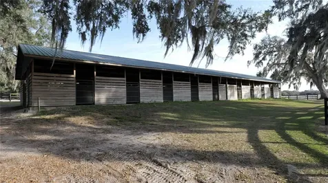 2153 SE Hwy-41 SE Highway 41 Morriston FL 32668