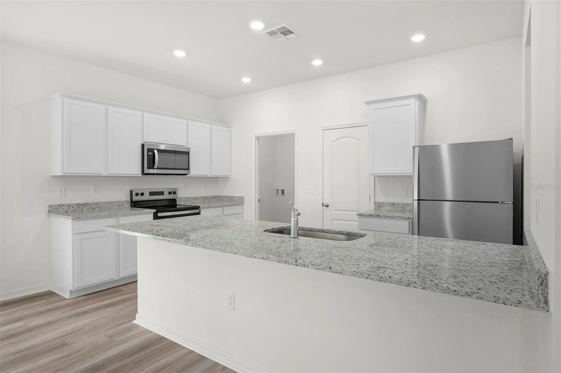 13477 Leaping Water Way Astatula FL 34705