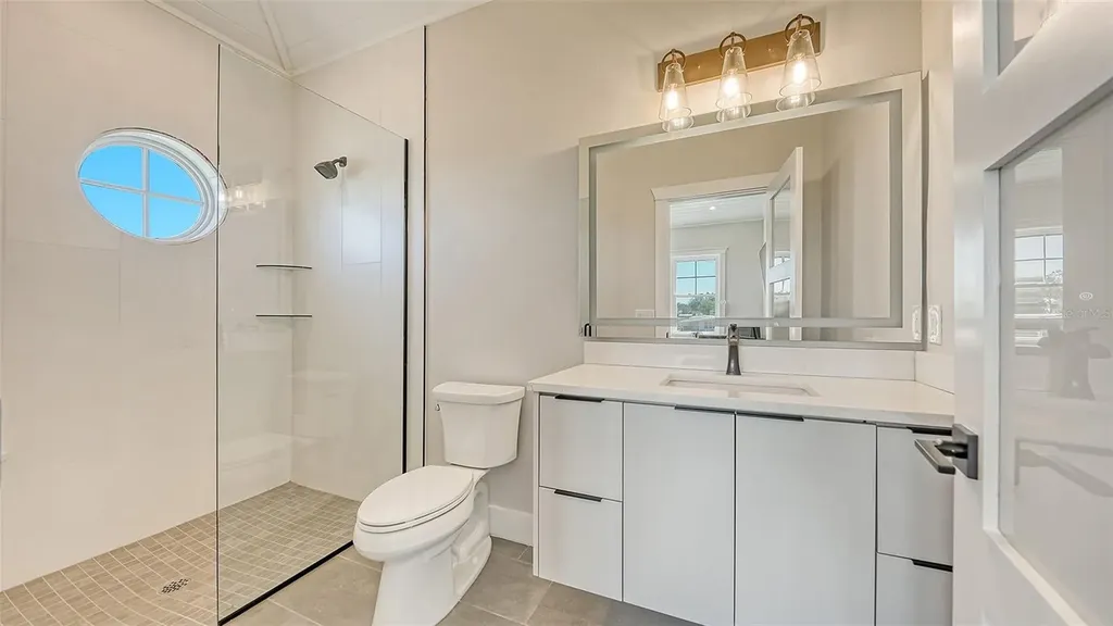 7904 20th Place W Bradenton FL 34209